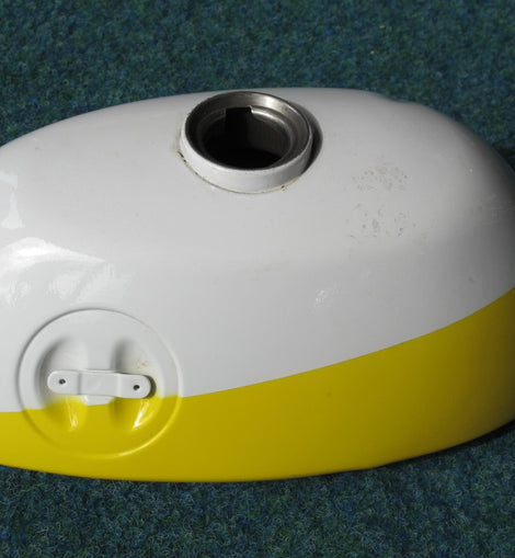 Honda Z50A Monkey Tank gelb Benzintank NOS