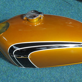 Honda CB250B4 tank petrol tank NOS