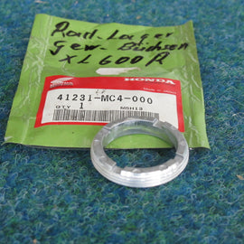 Honda Alu Ring Schraube Hinterrad XL600R Gewinde Büchse NOS