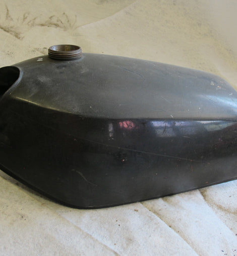 Yamaha DT125MX 2A8 Benzintank  Original Teilenummer 2A8-24110-00-schwarz